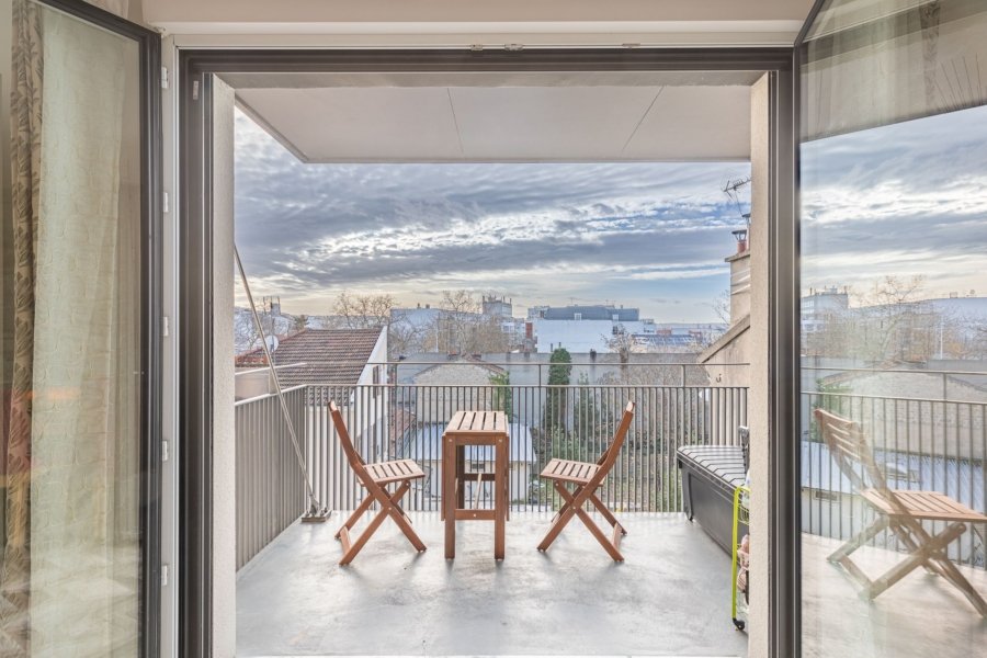 Appartement familial de 4 pièces avec balcon - Nanterre